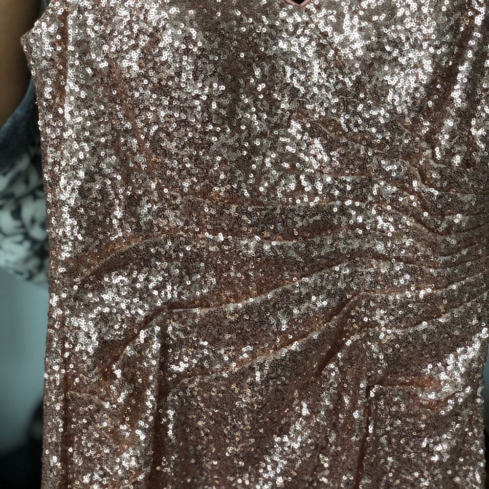💫 Rose Gold Sequin Sleeveless Gown w/train Sz 12 - Picture 5 of 8